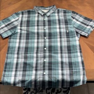 Mens XL Quiksilver Regular Fit Shirt